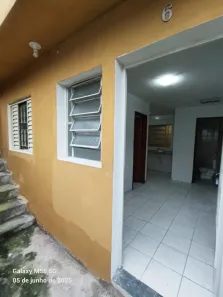 Casa com 1 Quarto para alugar, 35m² no Cidade Ademar, São Paulo