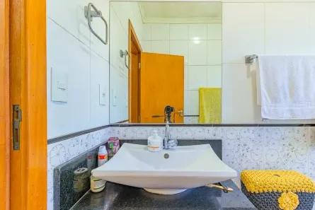 Sobrado com 3 Quartos à venda, 135m² no Jardim Minas Gerais, São José dos Campos