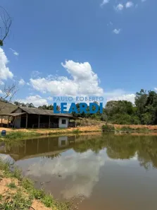 Fazenda/Sítio com 3 Quartos à venda, 600m² no Área Rural de Poços de Caldas, Poços de Caldas
