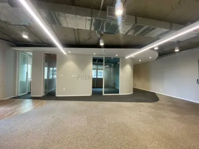 Sala Comercial para alugar, 101m² no Vila Olímpia, São Paulo