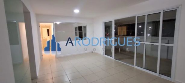 Apartamento com 4 Quartos para venda ou aluguel, 135m² no Alphaville I, Salvador