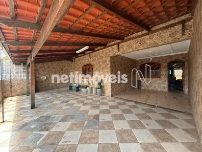 Casa com 3 Quartos à venda, 400m² no Sapucaia II, Contagem