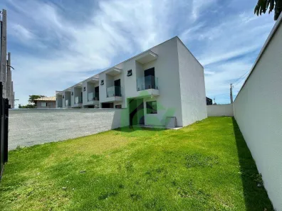 Casa com 2 Quartos à venda, 70m² no Parque Balneário Maria Helena, Caraguatatuba
