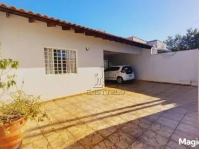 Casa com 3 Quartos à venda, 137m² no Jardim Monte Sinai, Londrina