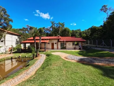 Fazenda/Sítio com 3 Quartos à venda, 250m² no , Ibiúna