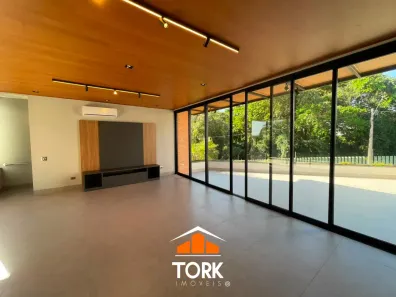 Casa de Condomínio com 3 Quartos para alugar, 252m² no Porto Madero Residence, Presidente Prudente