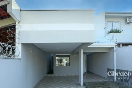 Sobrado com 4 Quartos à venda, 239m² no Pilarzinho, Curitiba