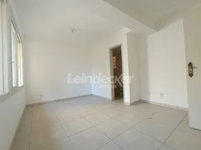 Kitnet com 1 Quarto para alugar, 27m² no Cidade Baixa, Porto Alegre