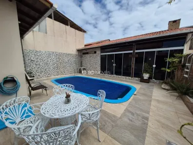 Casa com 3 Quartos à venda, 172m² no Ingleses do Rio Vermelho, Florianópolis