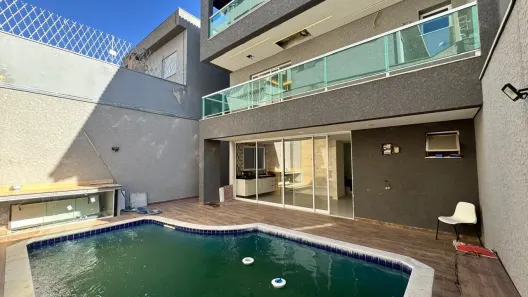 Casa com 3 Quartos para alugar, 290m² no Portais (Polvilho), Cajamar