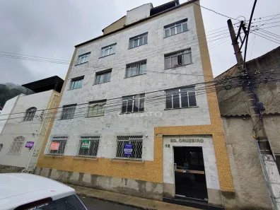Apartamento com 2 Quartos para alugar, 84m² no Paineiras, Juiz de Fora