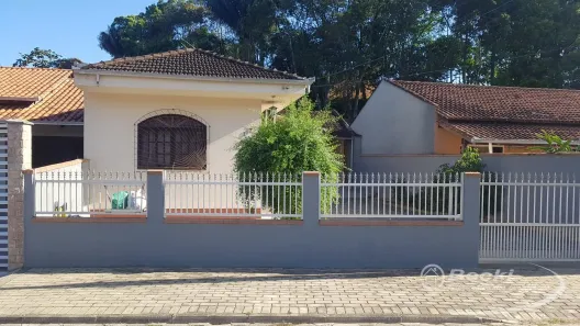 Casa com 2 Quartos para alugar, 80m² no João Costa, Joinville