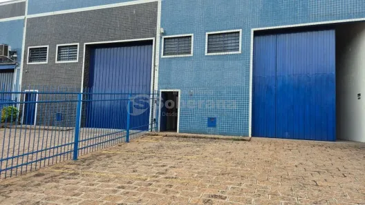Galpão/Depósito/Armazém para alugar, 330m² no Jardim Okita, Campinas