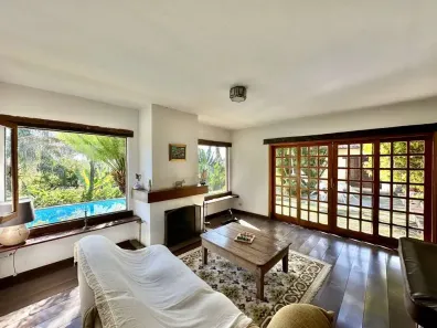 Casa com 5 Quartos à venda, 368m² no Jardim Ana Estela, Carapicuíba