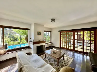 Casa de Condomínio com 5 Quartos à venda, 368m² no Jardim Ana Estela, Carapicuíba