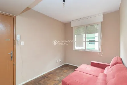 Apartamento com 2 Quartos para alugar, 46m² no Cristal, Porto Alegre