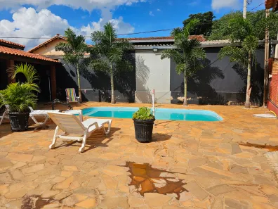 Casa com 4 Quartos à venda, 250m² no Tupy, Itapetininga