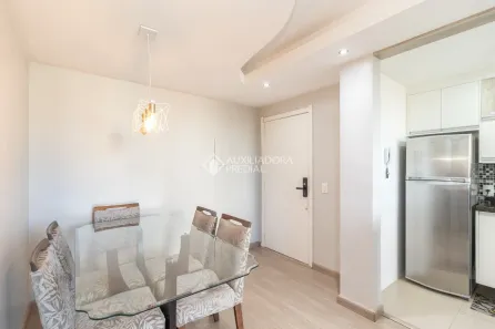 Apartamento com 2 Quartos para alugar, 45m² no Cristal, Porto Alegre