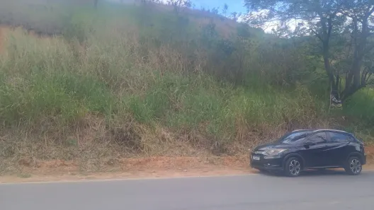 Lote/Terreno à venda, 300m² no Queimados, Queimados