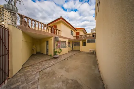 Sobrado com 3 Quartos à venda, 120m² no Jardim Ermida I, Jundiaí