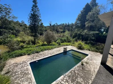 Fazenda/Sítio com 3 Quartos à venda, 145m² no Pau Arcado, Campo Limpo Paulista