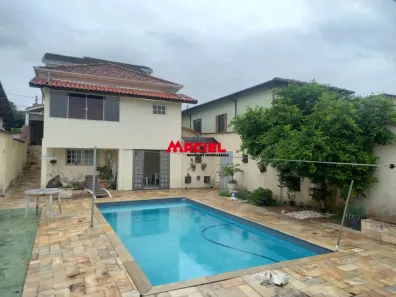 Sobrado com 3 Quartos à venda, 230m² no Vila Maria, São José dos Campos