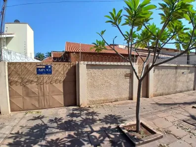 Imóvel Comercial com 2 Quartos à venda, 245m² no Centro, Três Lagoas