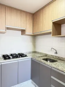 Apartamento com 2 Quartos à venda, 75m² no Zona 08, Maringá