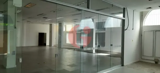 Ponto Comercial para alugar, 521m² no Jardim São Dimas, São José dos Campos