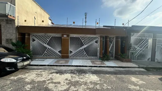 Casa com 3 Quartos à venda, 210m² no Marambaia, Belém