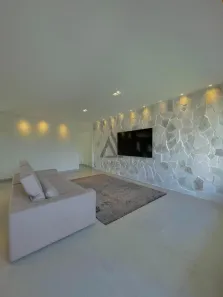 Casa com 4 Quartos à venda, 235m² no Estância Monazítica, Serra