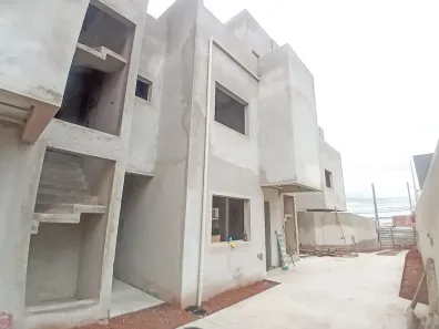 Sobrado com 3 Quartos à venda, 138m² no Campo Comprido, Curitiba