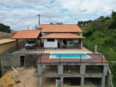 Casa com 3 Quartos à venda, 137m² no Zenobiopolis, Paty do Alferes