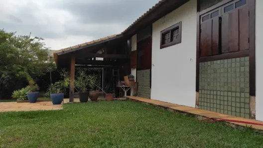 Casa de Condomínio com 3 Quartos à venda, 1000m² no Setor de Habitações Individuais Sul, Brasília