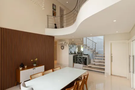 Casa de Condomínio com 4 Quartos à venda, 278m² no Santa Felicidade, Curitiba