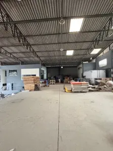 Galpão/Depósito/Armazém à venda, 900m² no América, Joinville