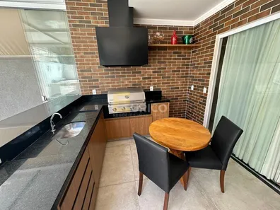 Casa de Condomínio com 3 Quartos à venda, 187m² no Chácaras Alpina, Valinhos