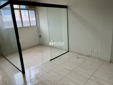 Ponto Comercial à venda, 40m² no Centro, Uberlândia