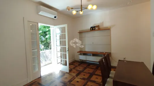 Apartamento com 2 Quartos à venda, 75m² no Menino Deus, Porto Alegre