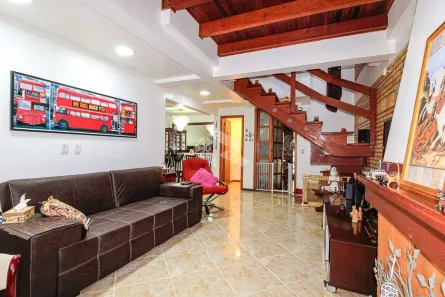 Casa com 3 Quartos à venda, 178m² no Tristeza, Porto Alegre