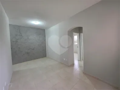 Apartamento com 2 Quartos à venda, 54m² no Parque Maria Domitila, São Paulo