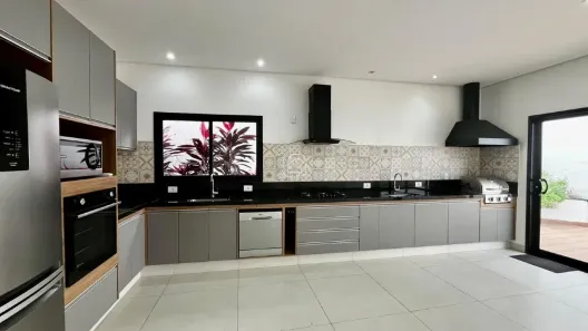 Casa de Condomínio com 3 Quartos para alugar, 202m² no Residencial Central Parque, Salto