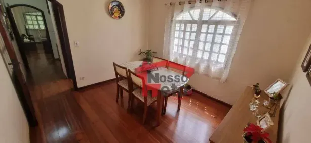 Sobrado com 3 Quartos à venda, 147m² no Vila Mangalot, São Paulo