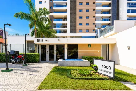 Apartamento com 2 Quartos para alugar, 96m² no Água Verde, Curitiba