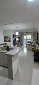 Apartamento com 3 Quartos para alugar, 106m² no Zona 07, Maringá