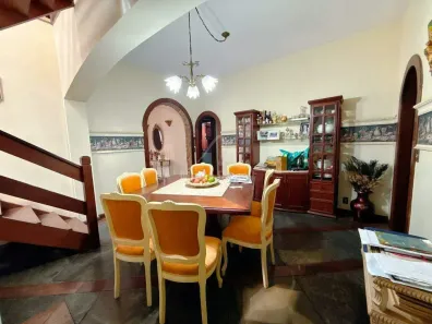 Casa com 5 Quartos à venda, 520m² no São Pedro, Belo Horizonte