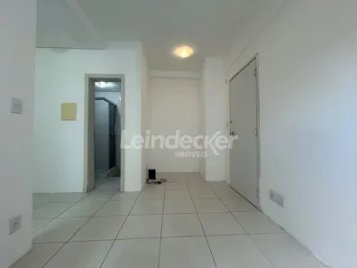Kitnet com 1 Quarto para alugar, 30m² no Menino Deus, Porto Alegre