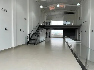 Ponto Comercial para alugar, 587m² no Vila Rezende, Piracicaba