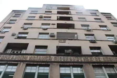 Sala Comercial à venda, 90m² no Centro Histórico, Porto Alegre