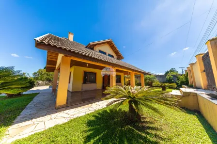 Casa com 3 Quartos à venda, 500m² no Itaqui, Campo Largo